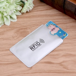 YN Карман защитный для бесконтактных банковских пластиковых карт J-010
